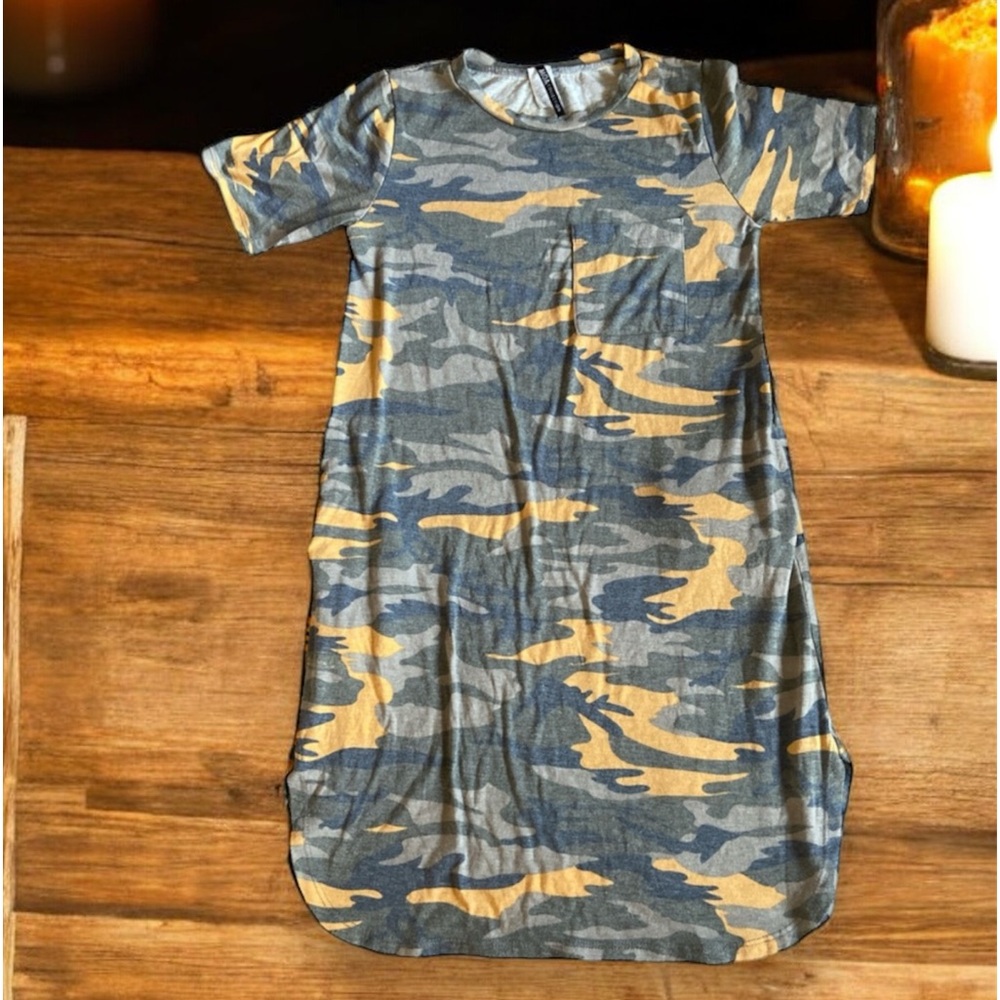 COPY - MOA Collection shirt dress size small